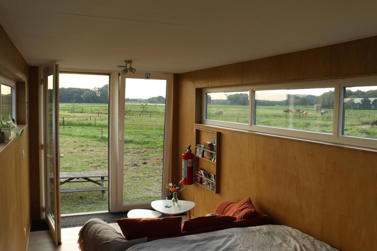 Slapen Tussen De Paarden Otel Essen Dış mekan fotoğraf