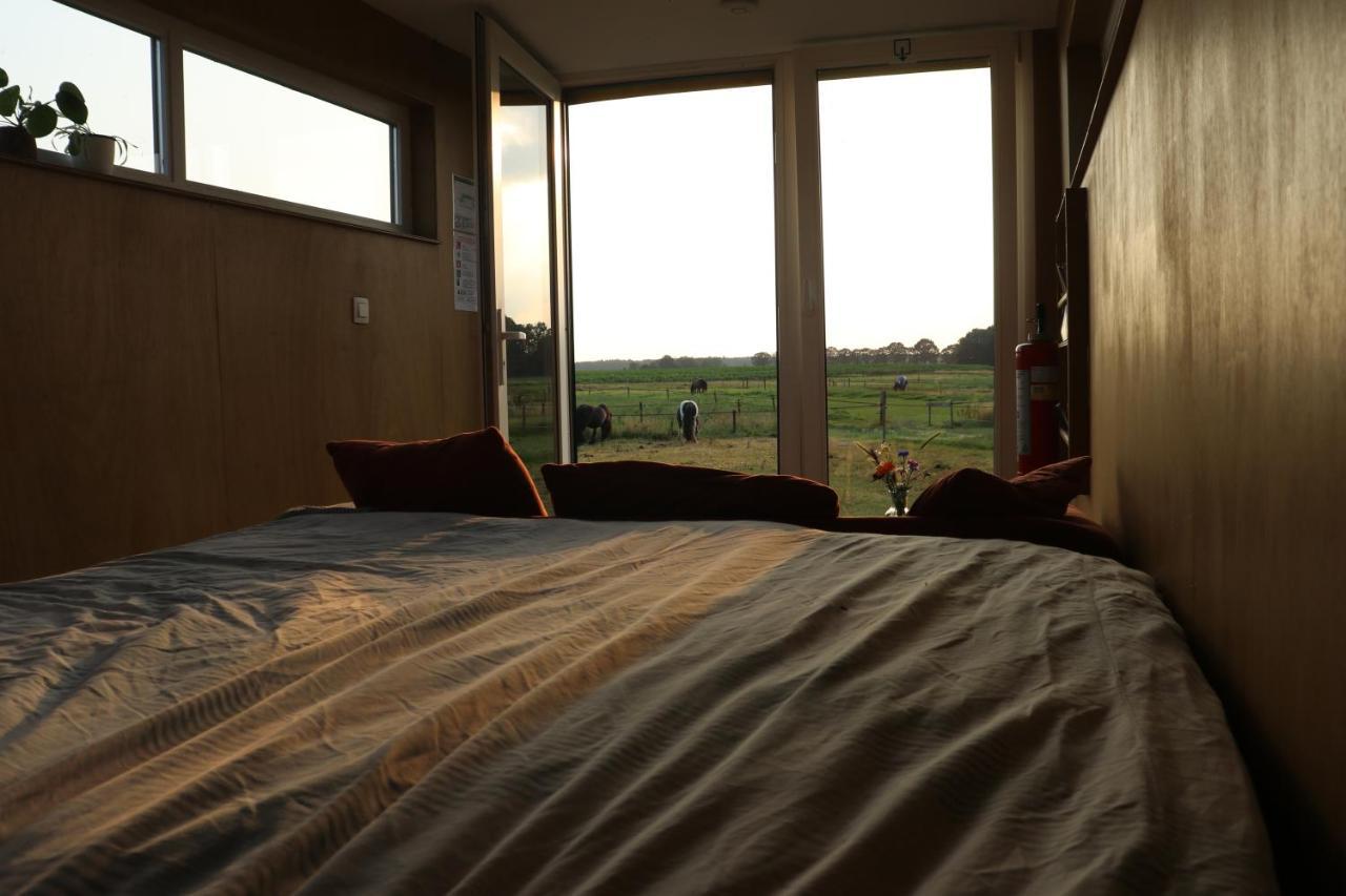 Slapen Tussen De Paarden Otel Essen Dış mekan fotoğraf